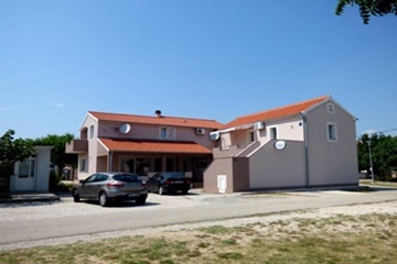 Branko Apartmanok Nin